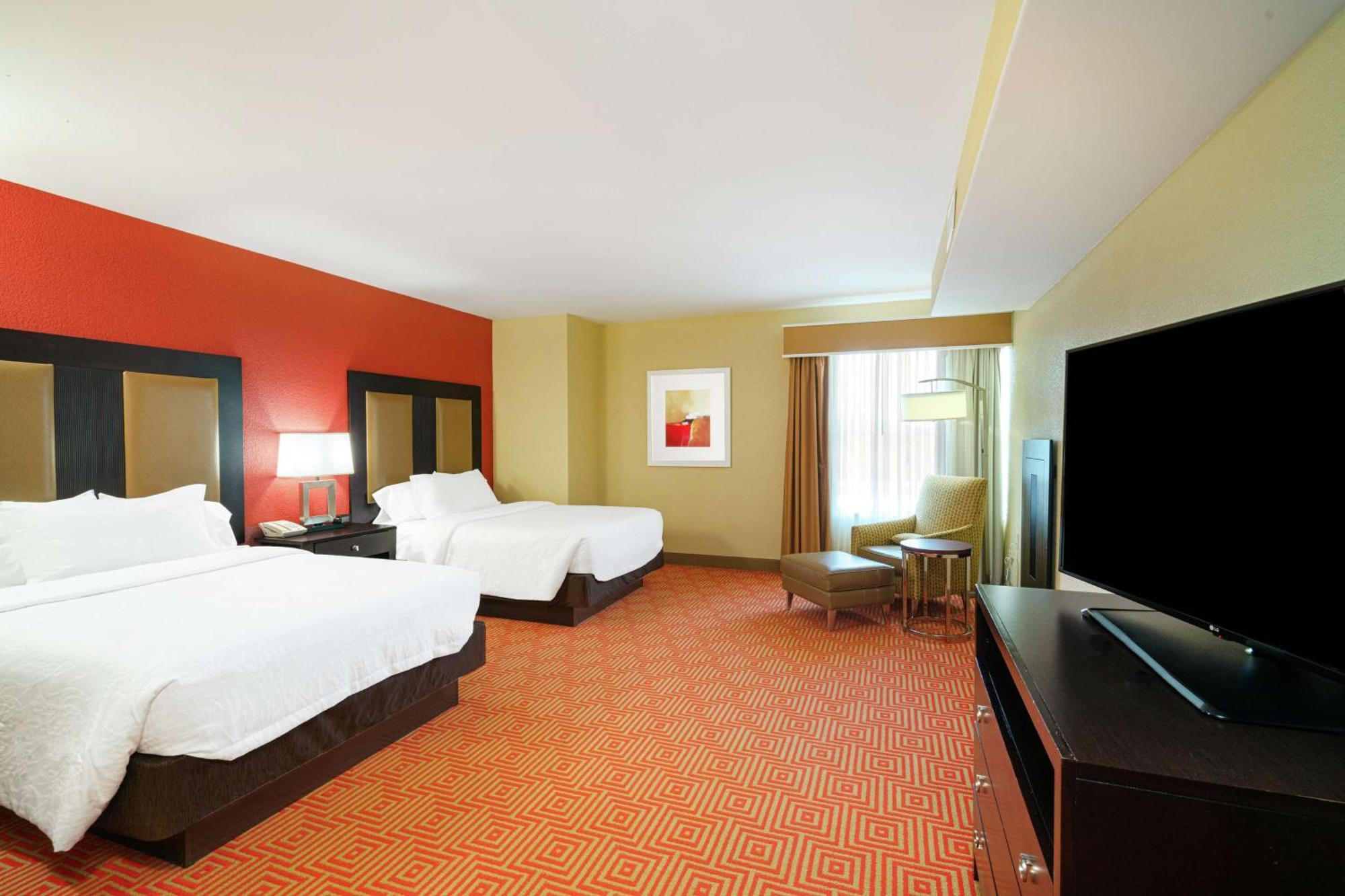 Hilton Garden Inn Далтон Екстер'єр фото