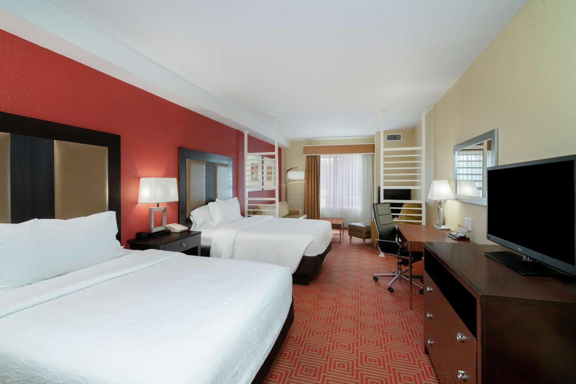 Hilton Garden Inn Далтон Екстер'єр фото
