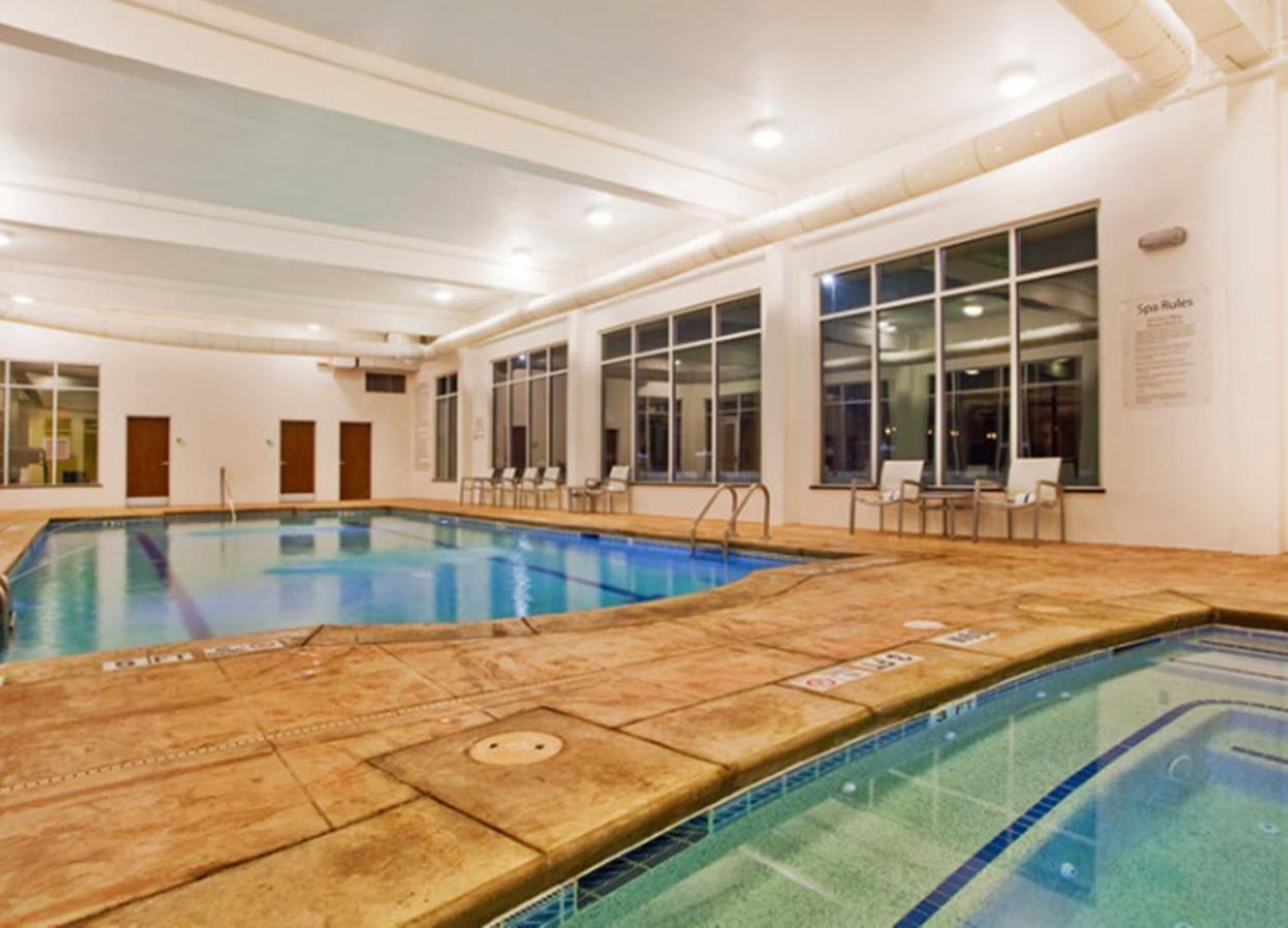 Hilton Garden Inn Далтон Екстер'єр фото