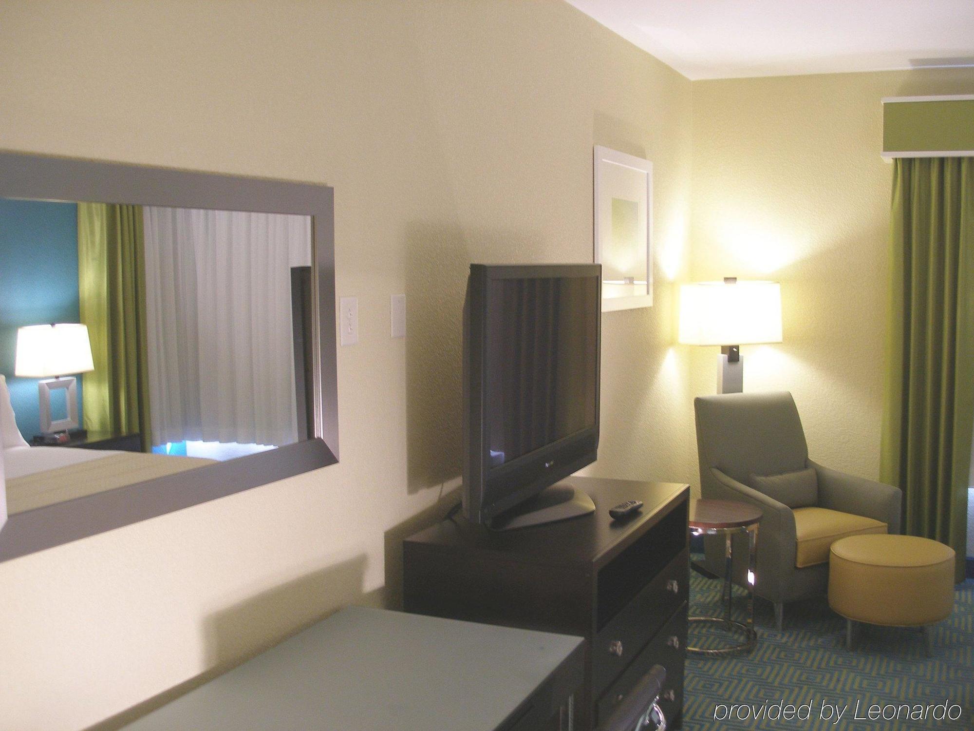 Hilton Garden Inn Далтон Номер фото