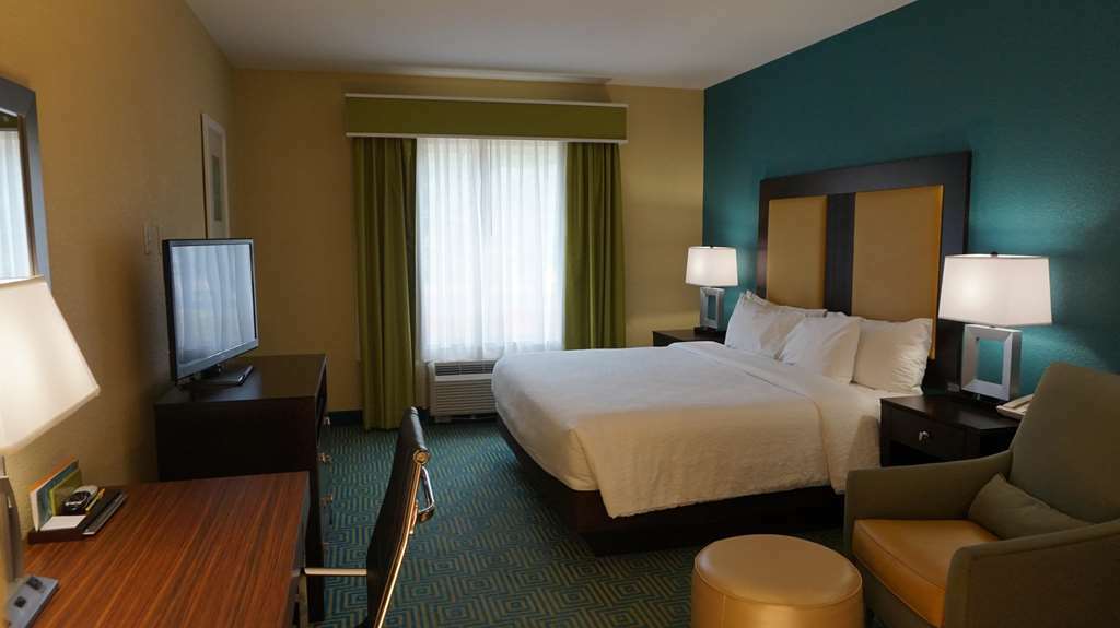 Hilton Garden Inn Далтон Номер фото